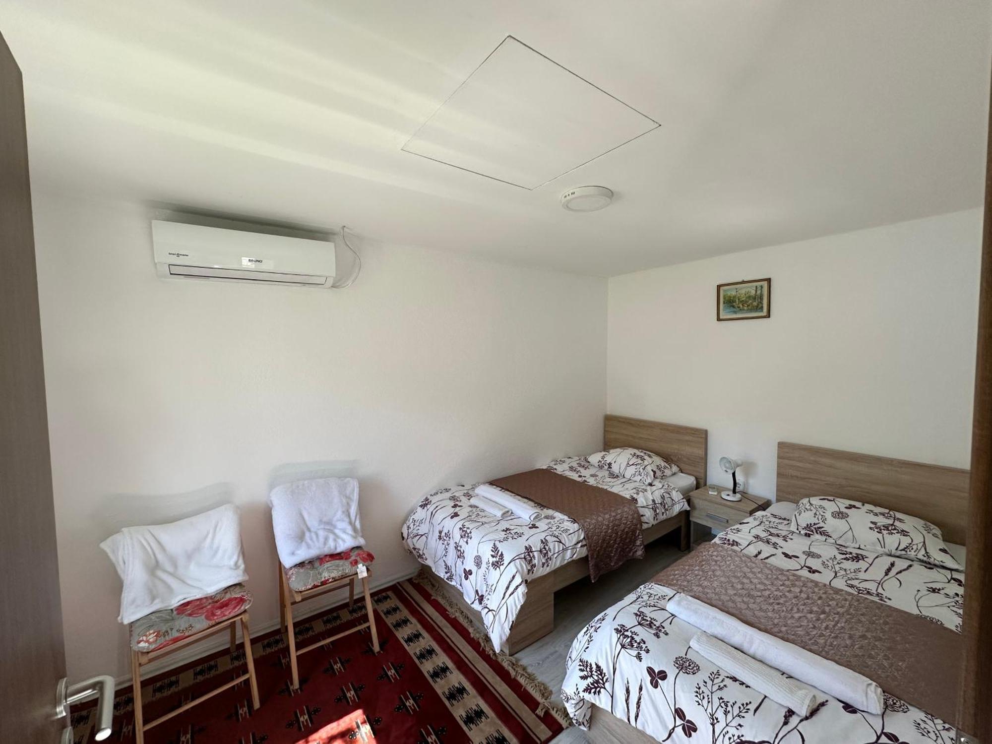 Garden Guesthouse Gjakova Εξωτερικό φωτογραφία